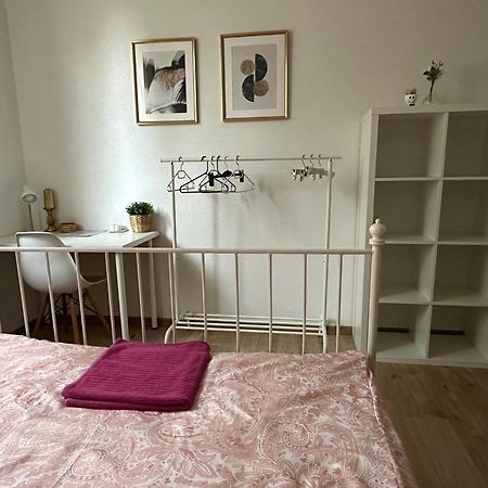 A&E Rooms Fernwald Buitenkant foto