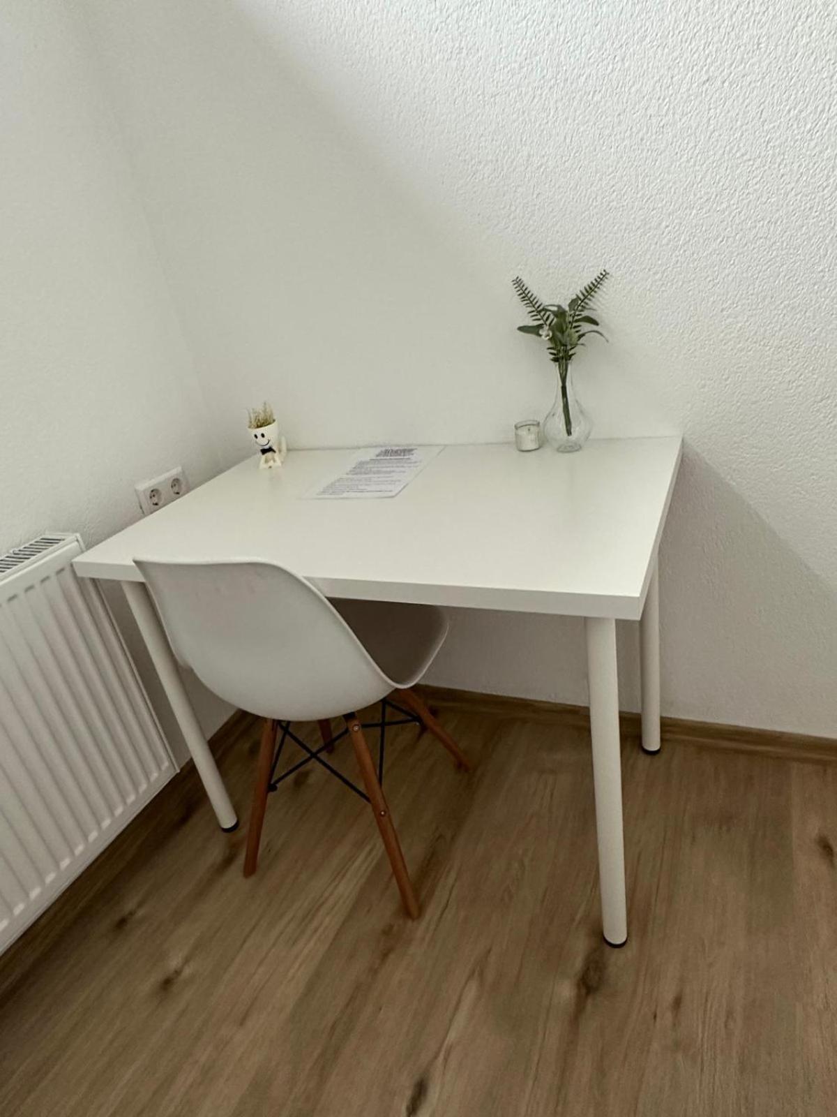 A&E Rooms Fernwald Buitenkant foto